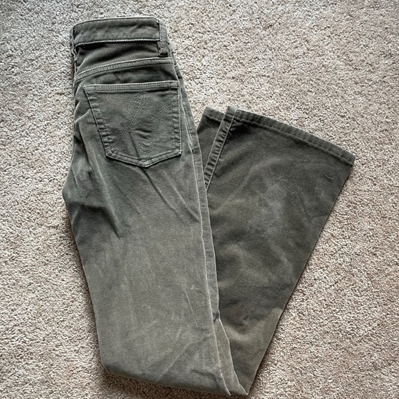 Bebe Women’s Olive Green Corduroy Pants Size 25 - Picture 1 of 9